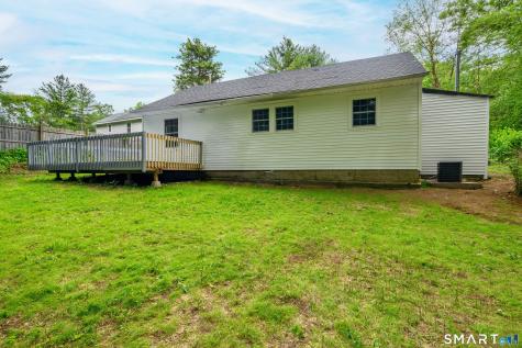 3 Botsford Hill Road Newtown CT 06470