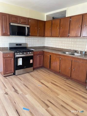 647 Union Avenue Bridgeport CT 06607