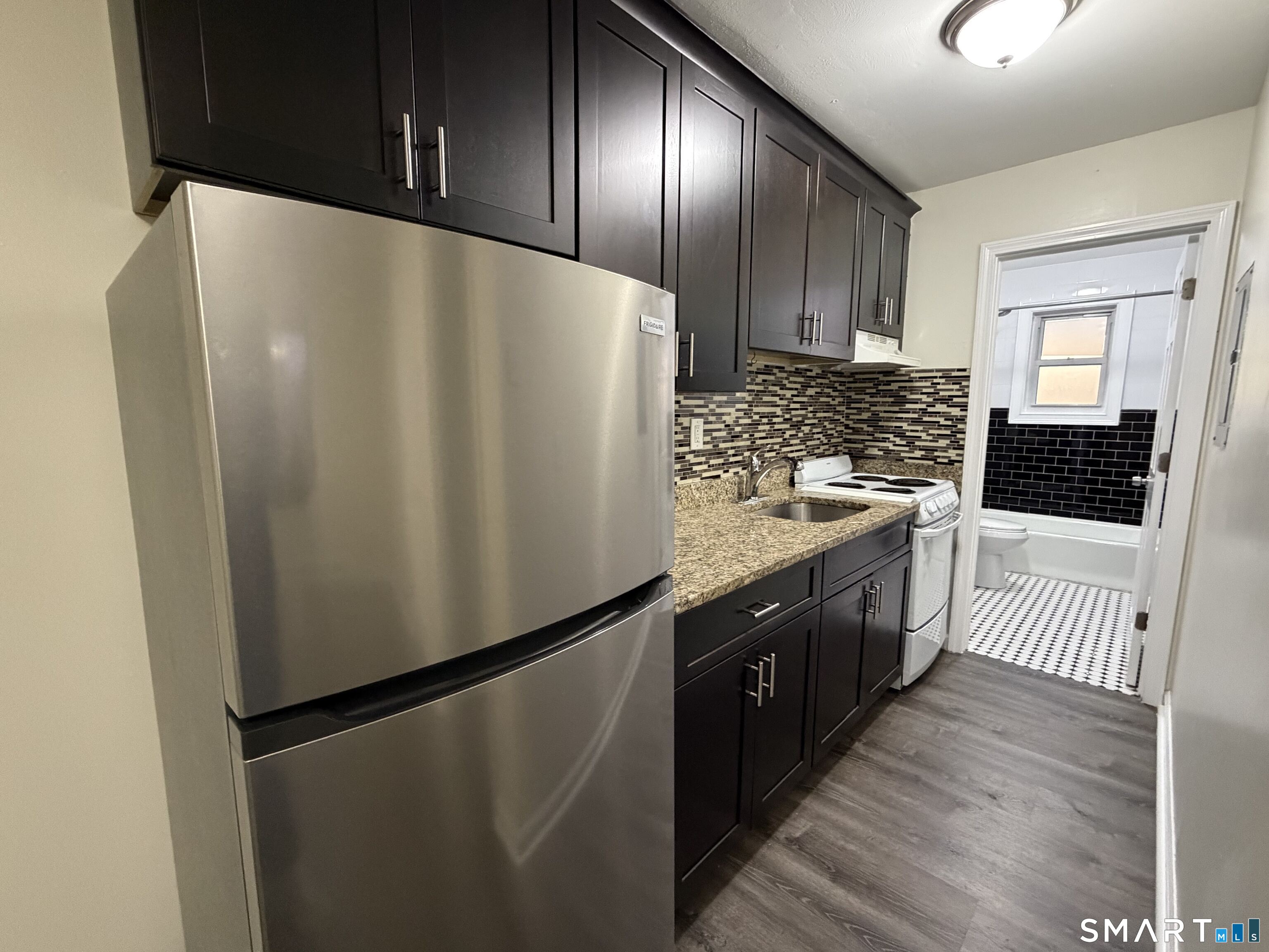 76 Palisade Avenue Bridgeport CT 06610