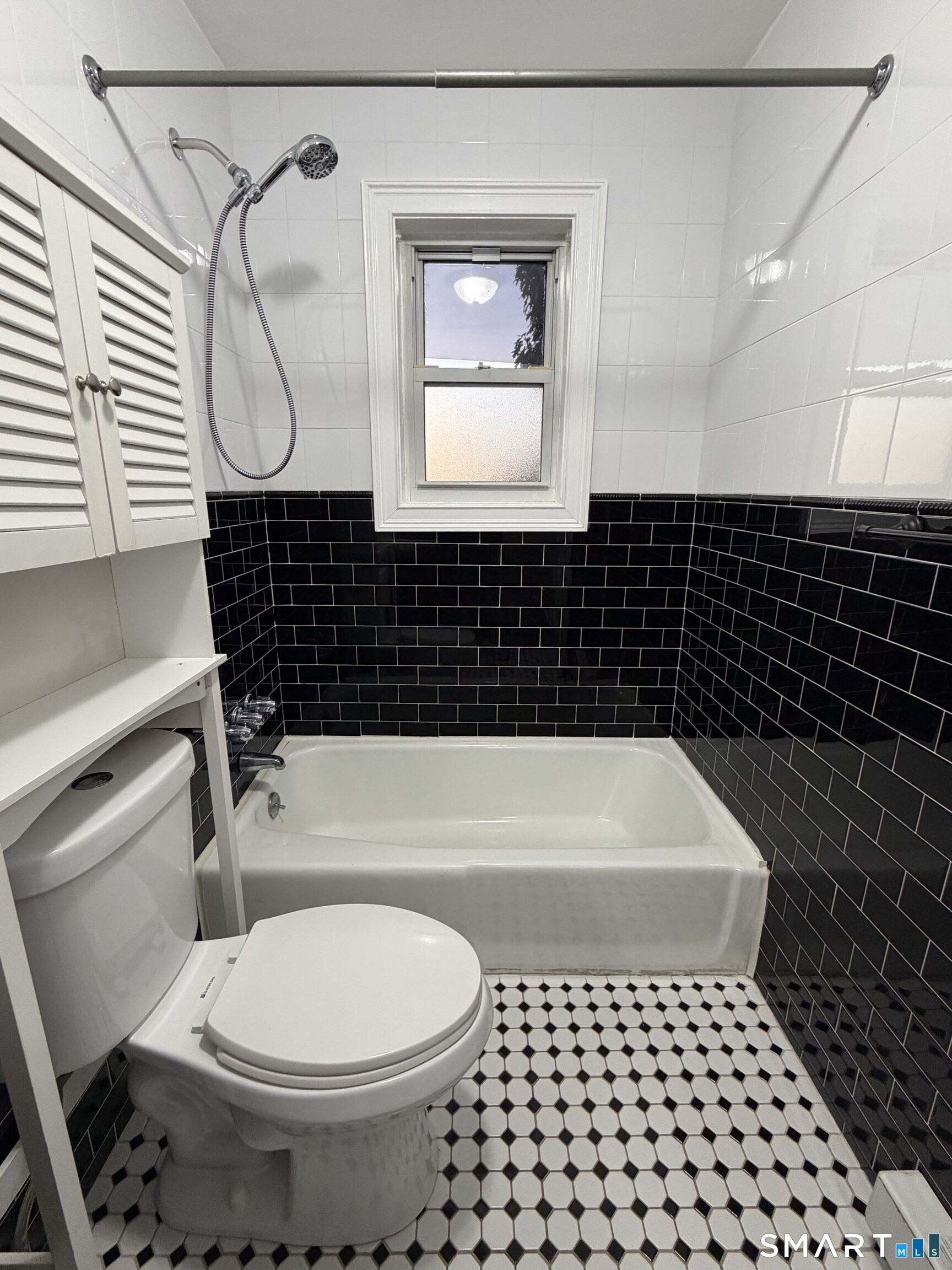 76 Palisade Avenue Bridgeport CT 06610