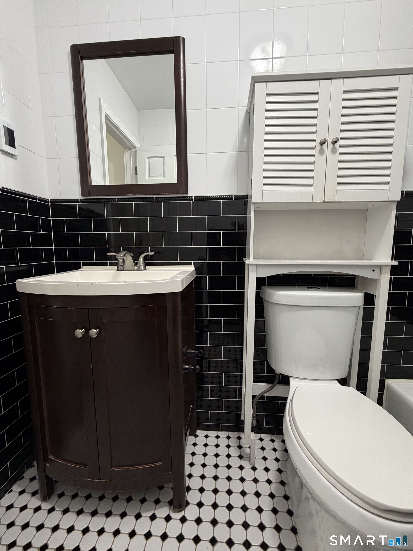 76 Palisade Avenue Bridgeport CT 06610