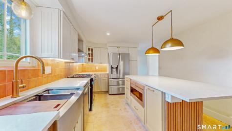 241 Cricket Knoll Wethersfield CT 06109