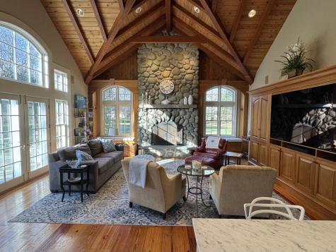 13 Fox Hill Lane Darien CT 06820