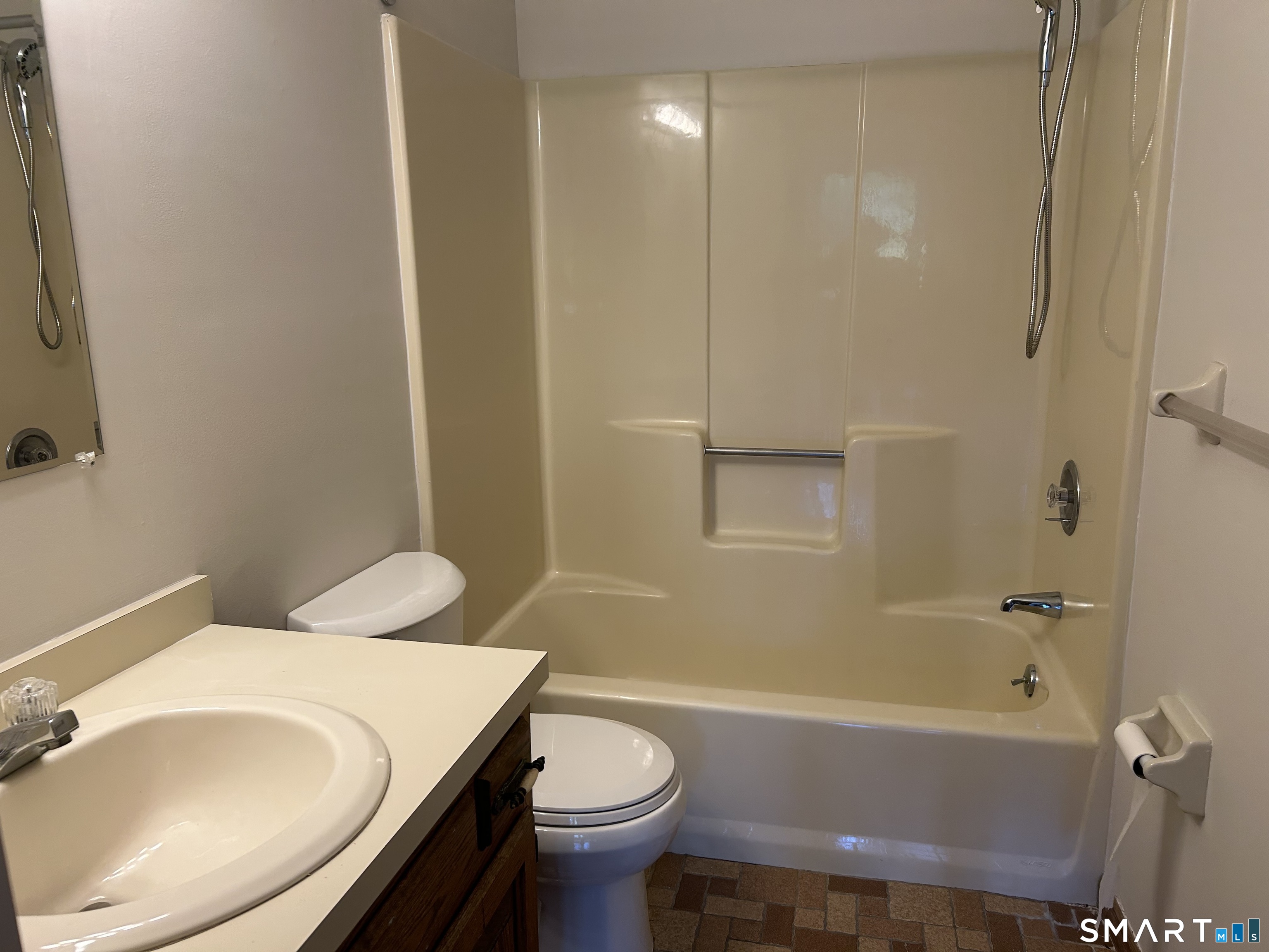 17 Eagle Rock Circle Monroe CT 06468