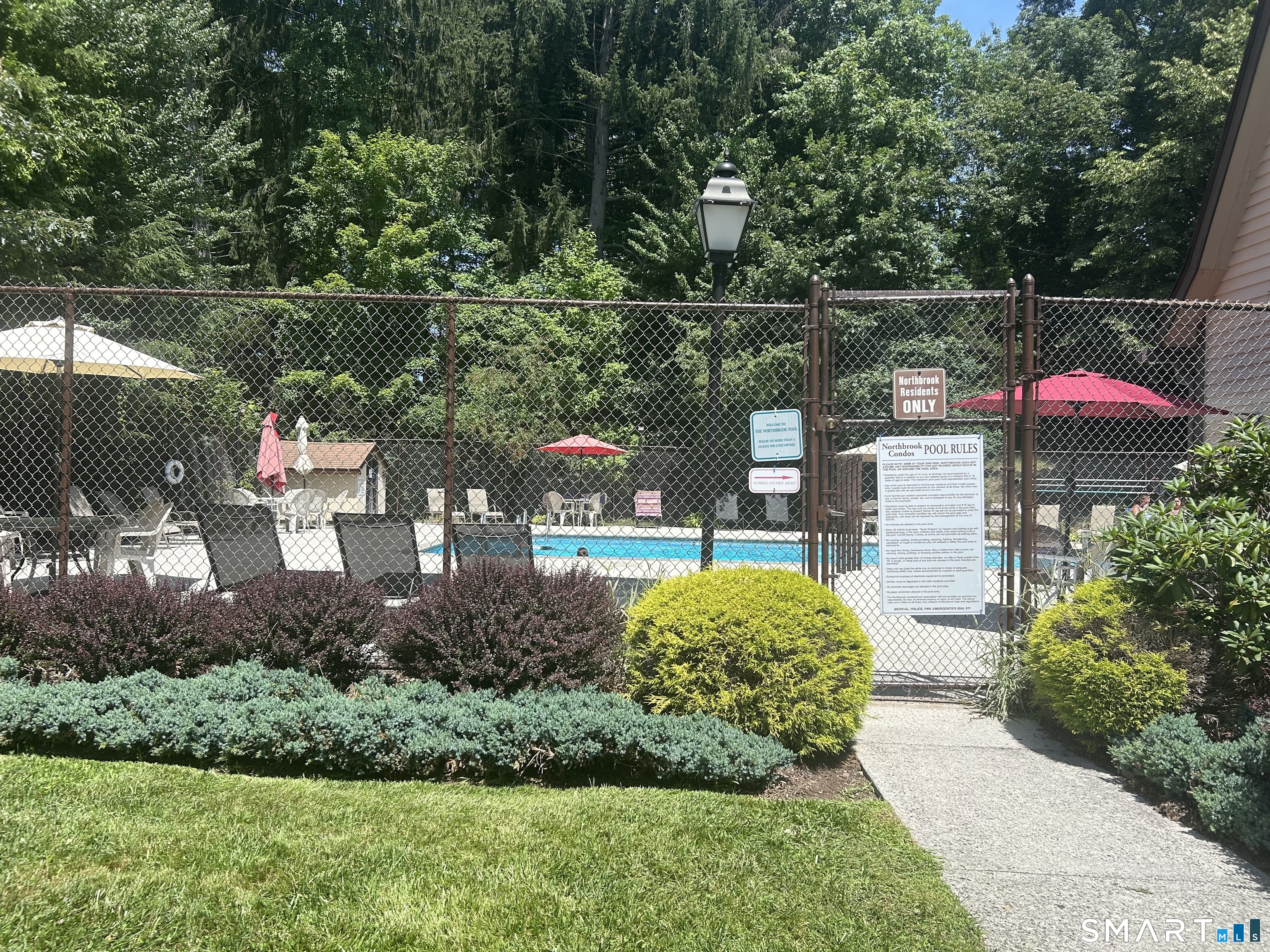 17 Eagle Rock Circle Monroe CT 06468