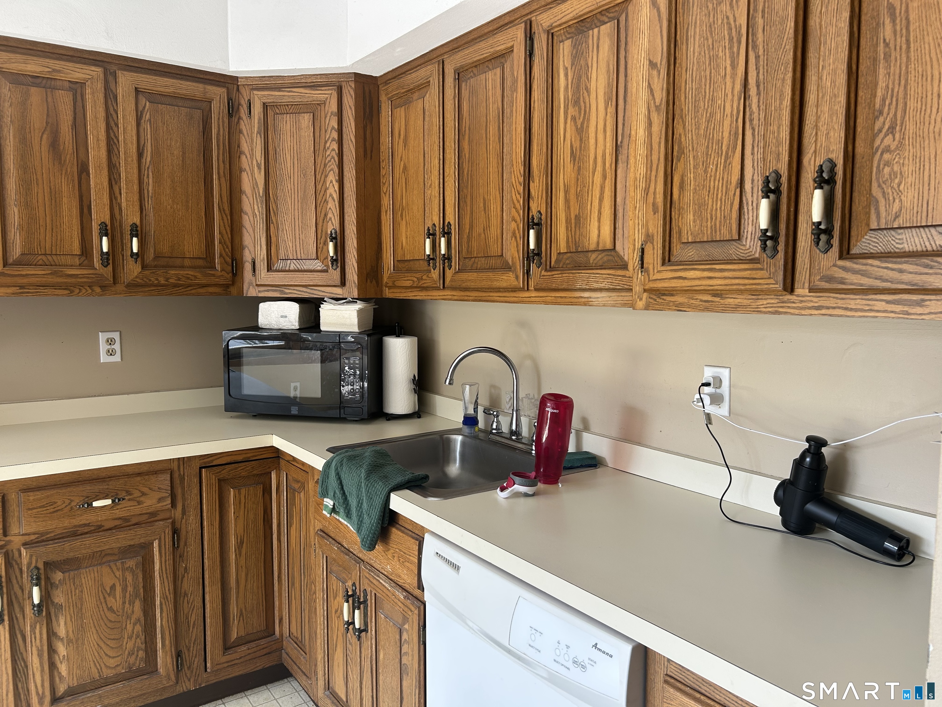 17 Eagle Rock Circle Monroe CT 06468