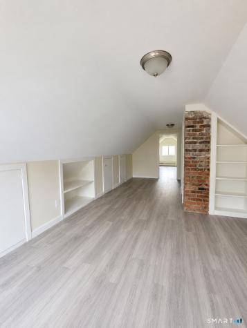 564-566 High Street Middletown CT 06457