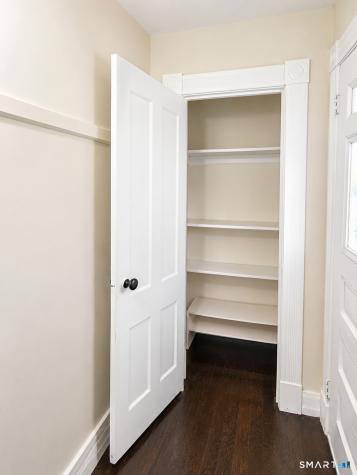 564-566 High Street Middletown CT 06457
