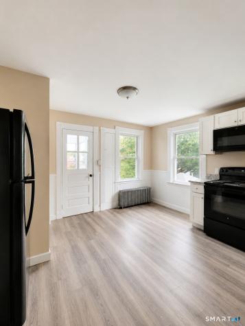 564-566 High Street Middletown CT 06457