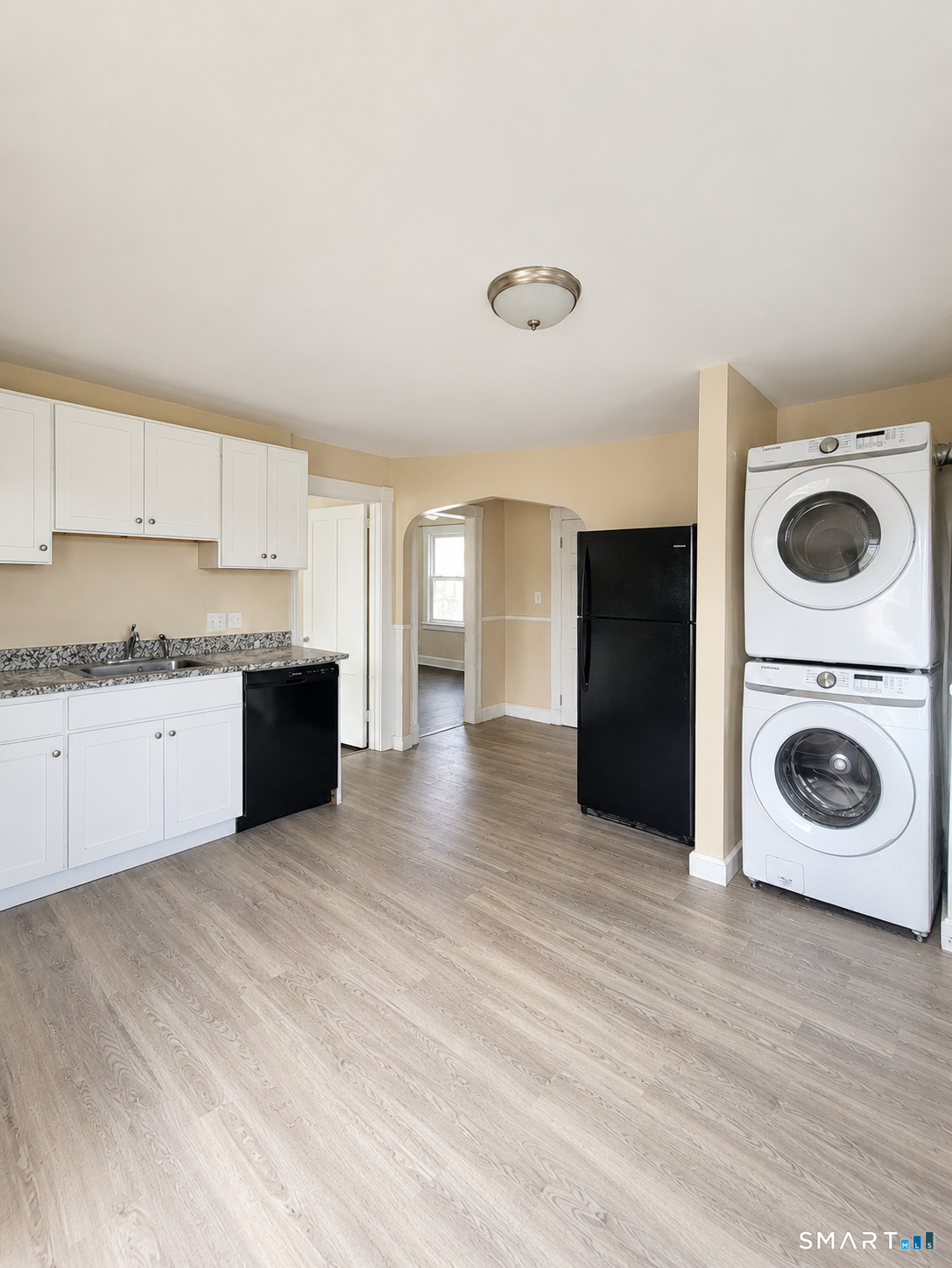 564-566 High Street Middletown CT 06457