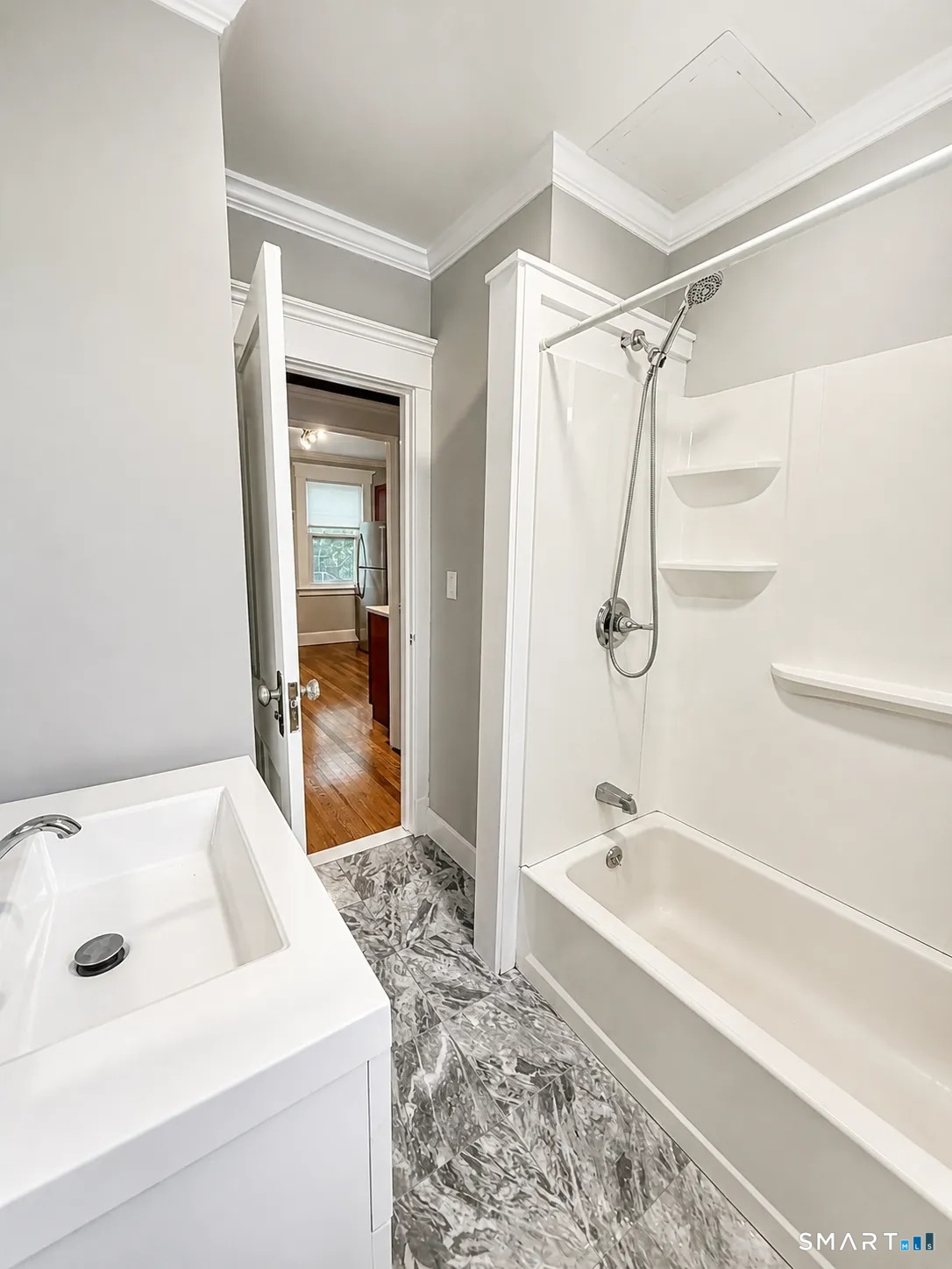 207 Helen Street Hamden CT 06514