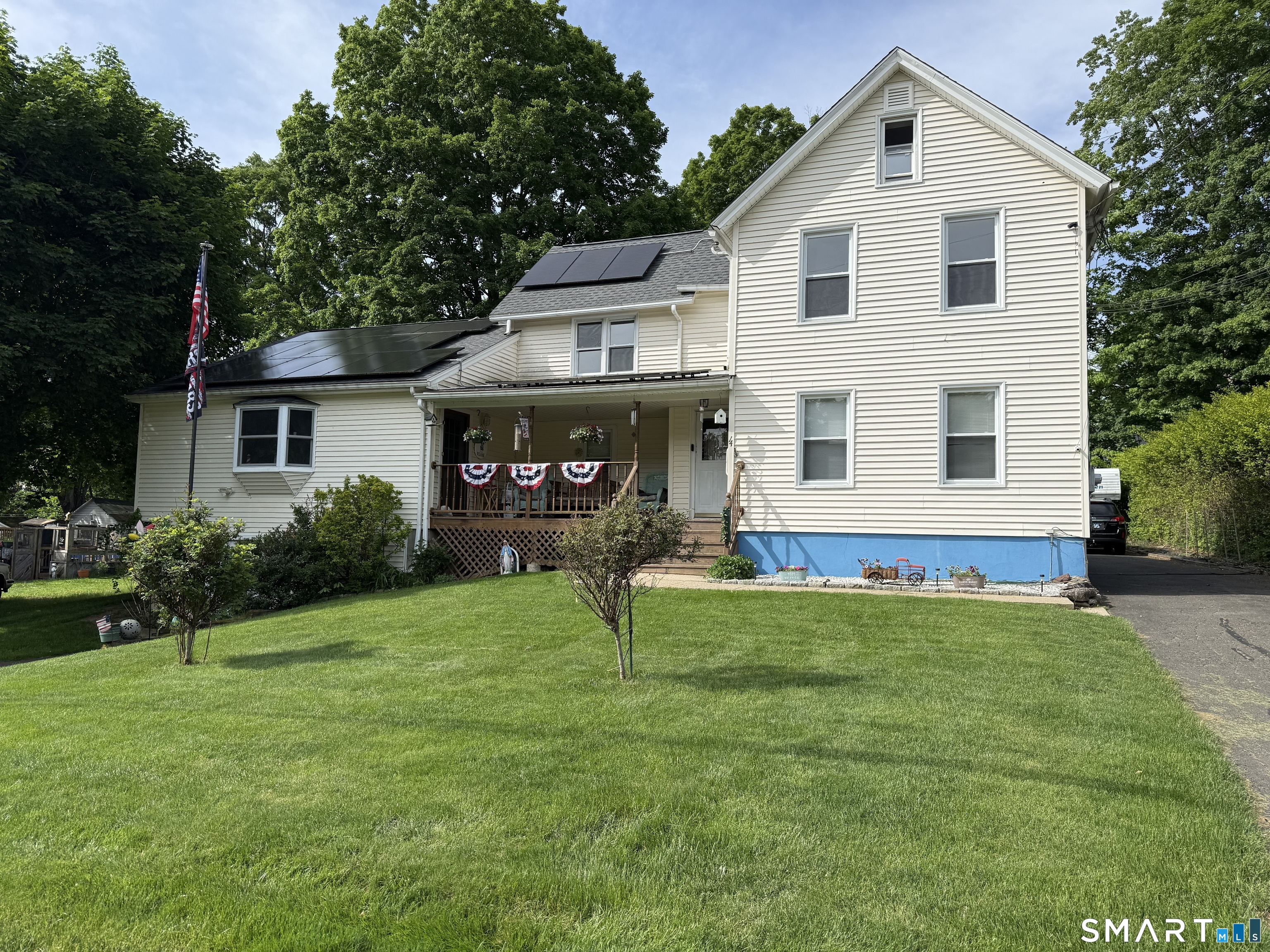 14 Stoddard Street Seymour CT 06483