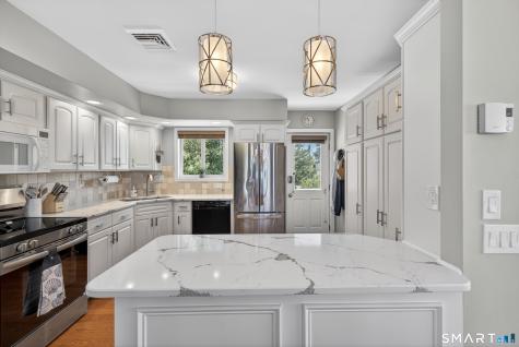 146 Chittenden Field Lane Madison CT 06443