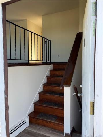 81 Crabtree Lane Milford CT 06460