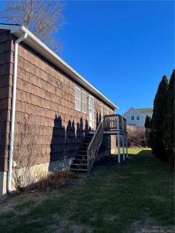 81 Crabtree Lane Milford CT 06460