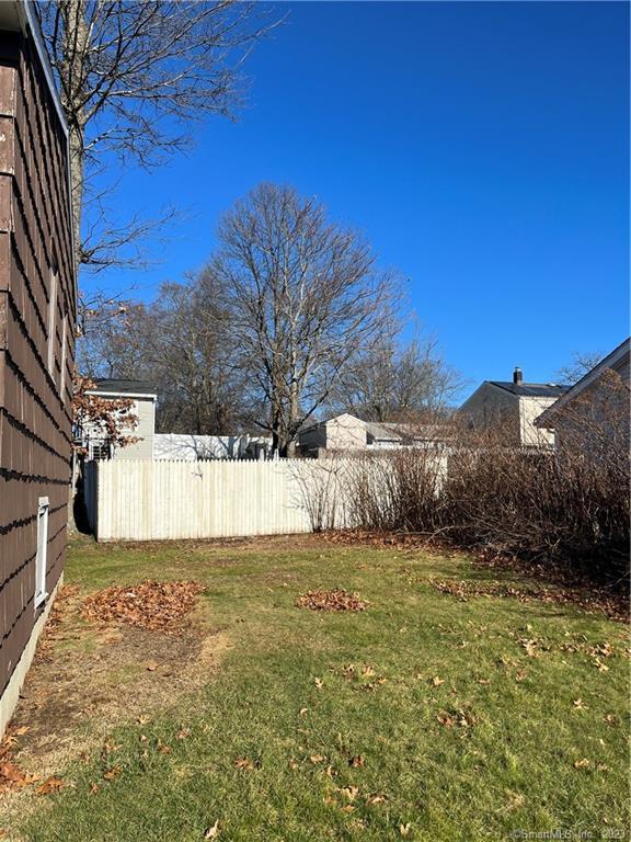 81 Crabtree Lane Milford CT 06460