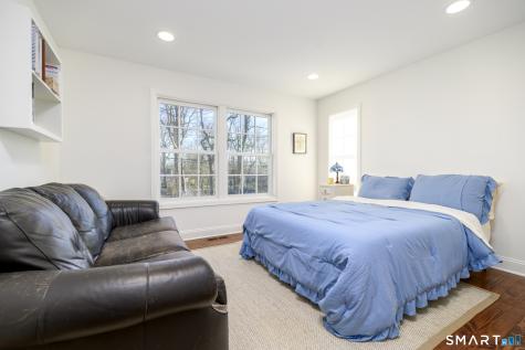 64 Sanford Lane Stamford CT 06905