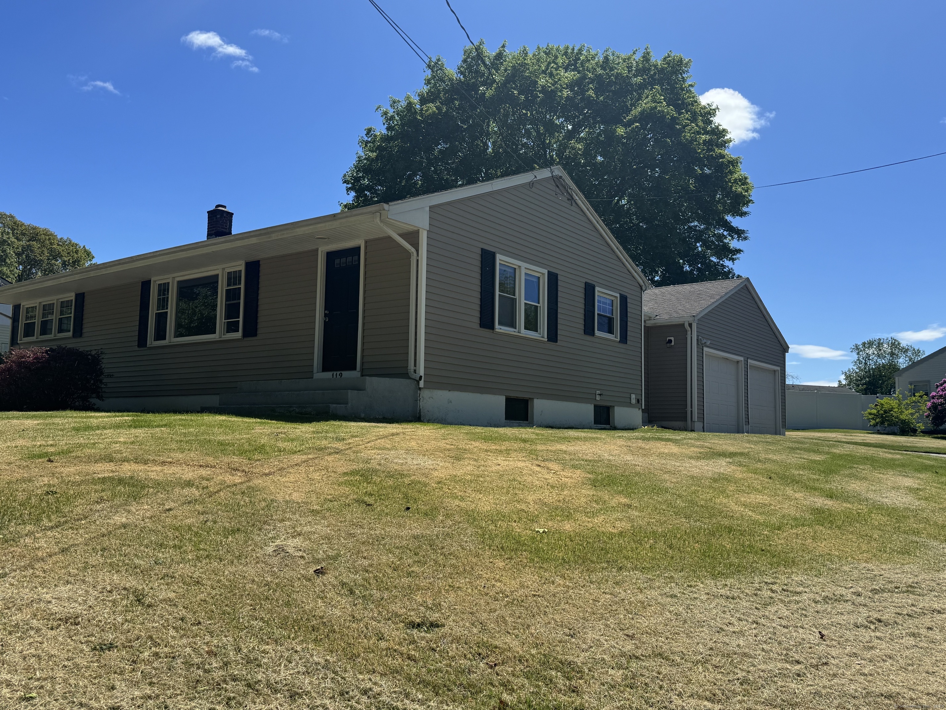 112 Fog Plain Road Waterford CT 06385