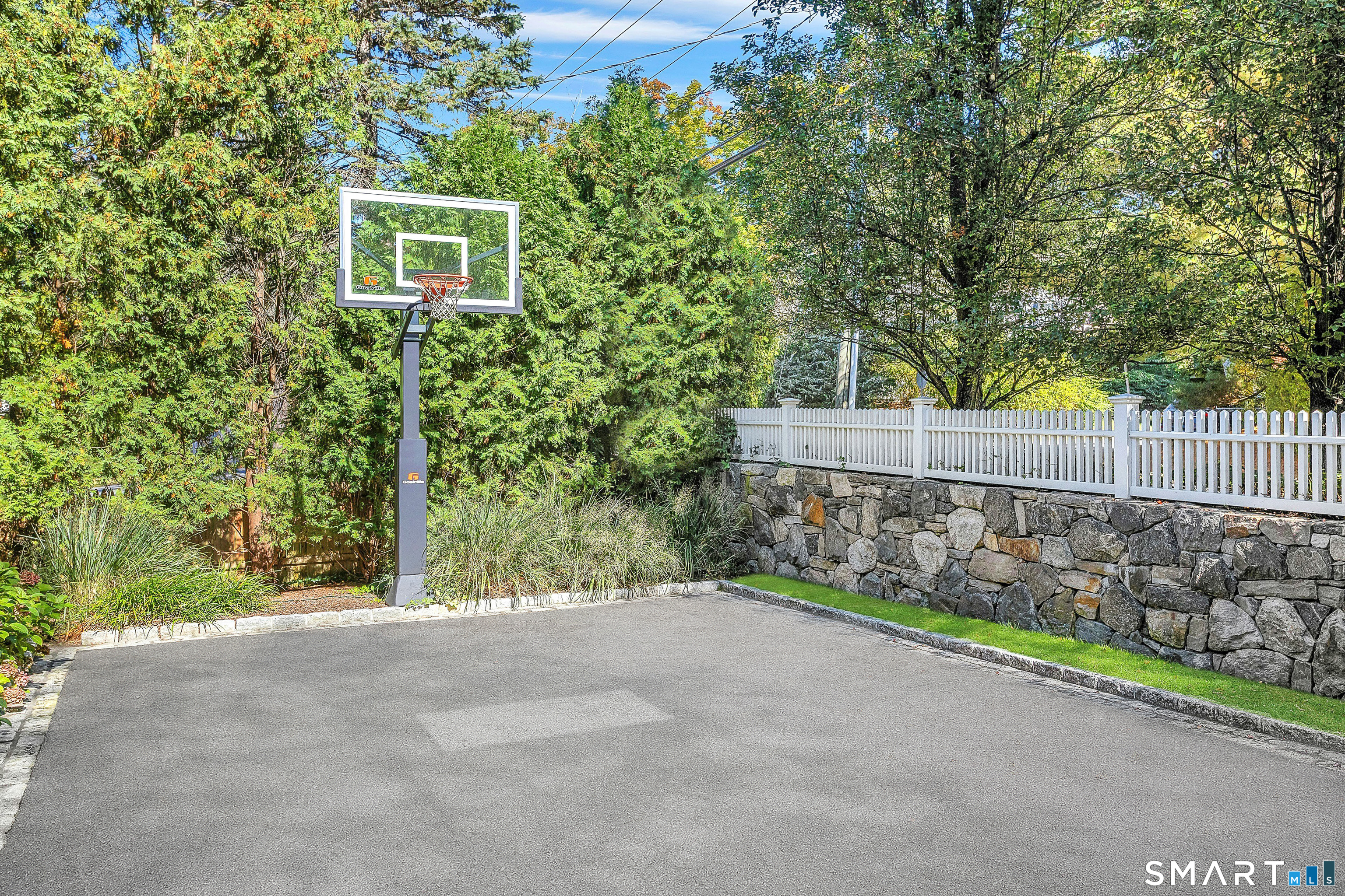 93 Mansfield Avenue Darien CT 06820