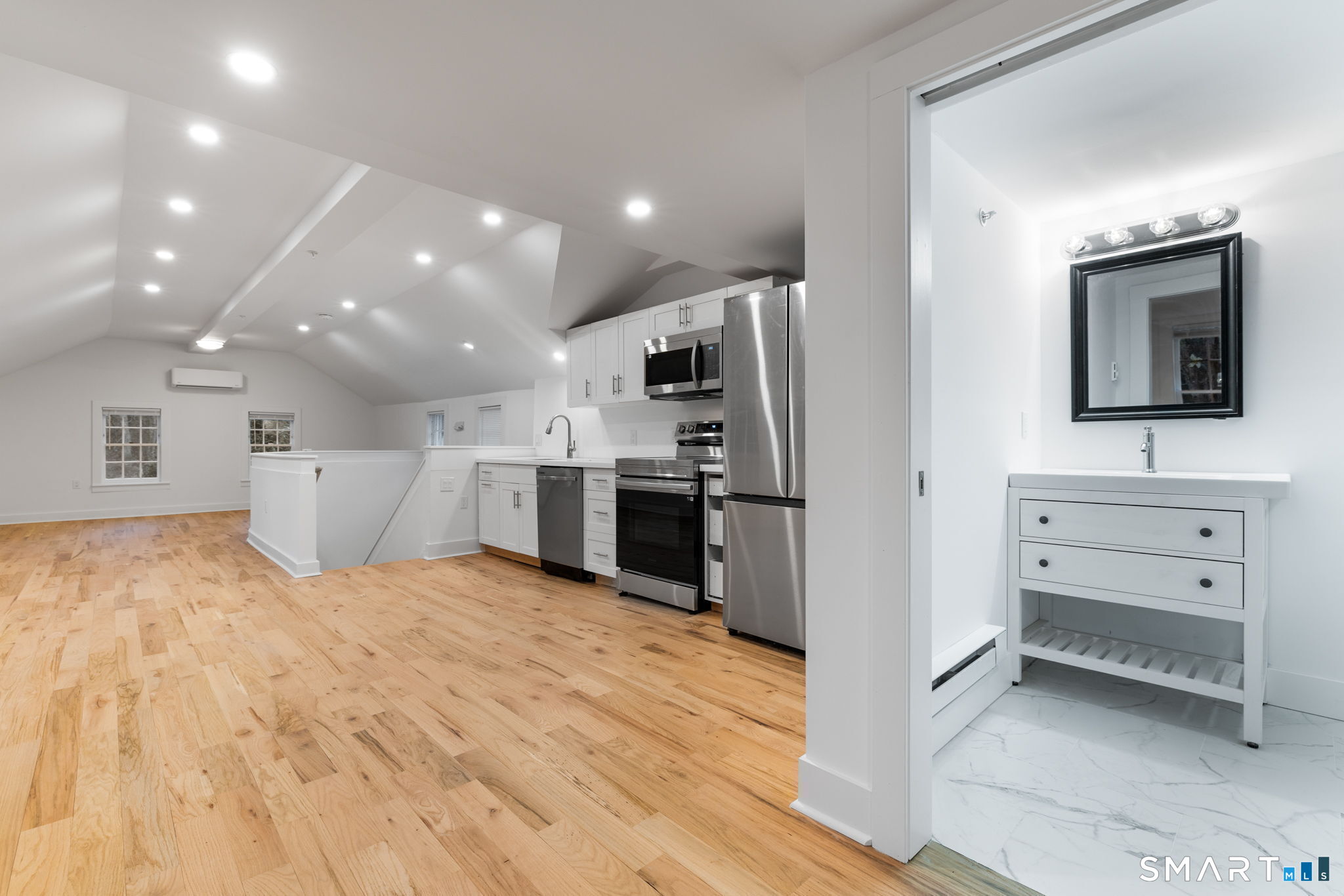 523 Danbury Road Wilton CT 06897