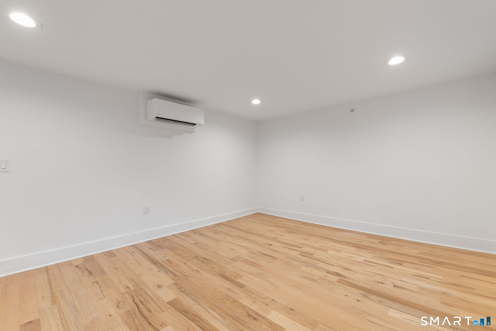 523 Danbury Road Wilton CT 06897