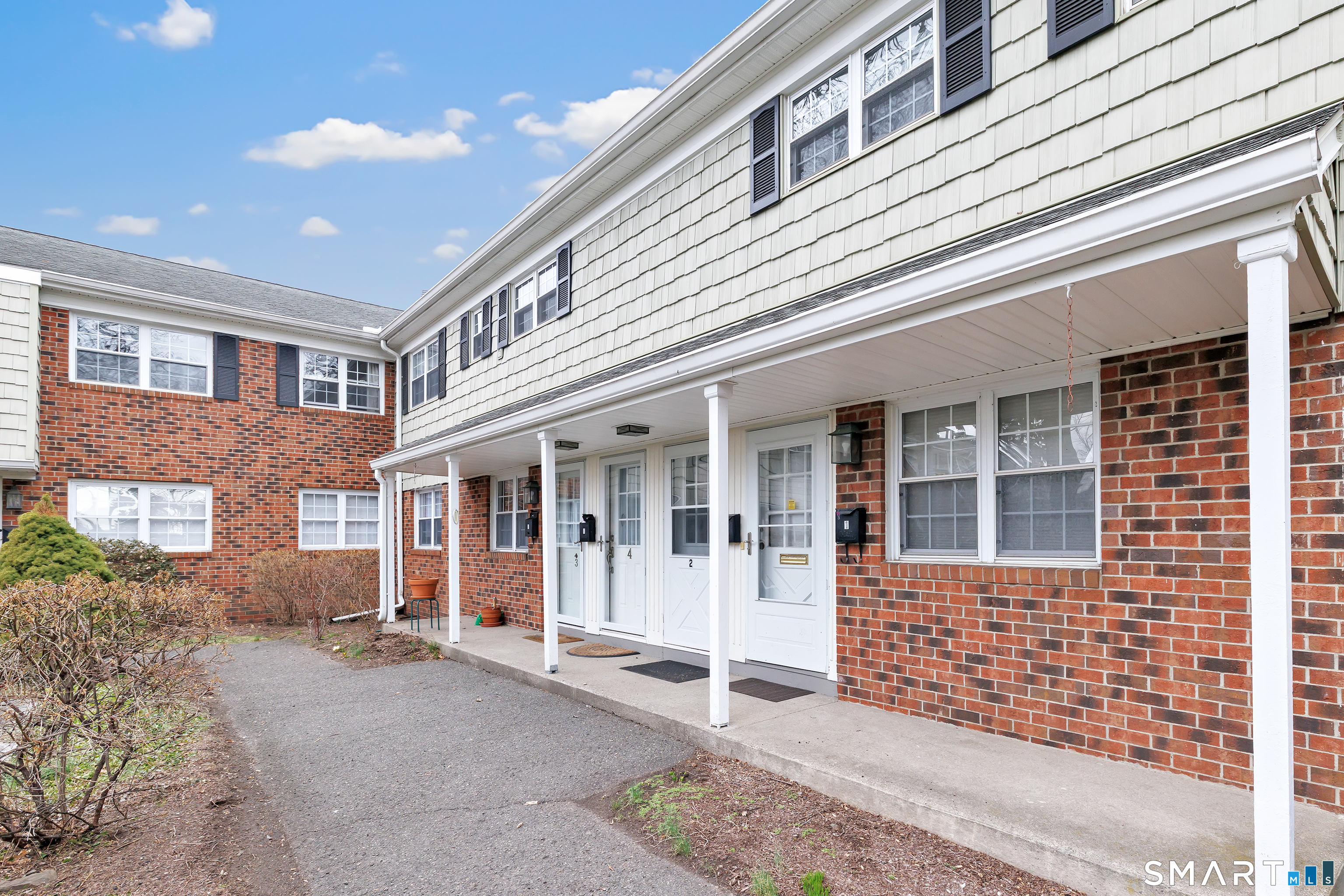 245 Unquowa Road Fairfield CT 06824