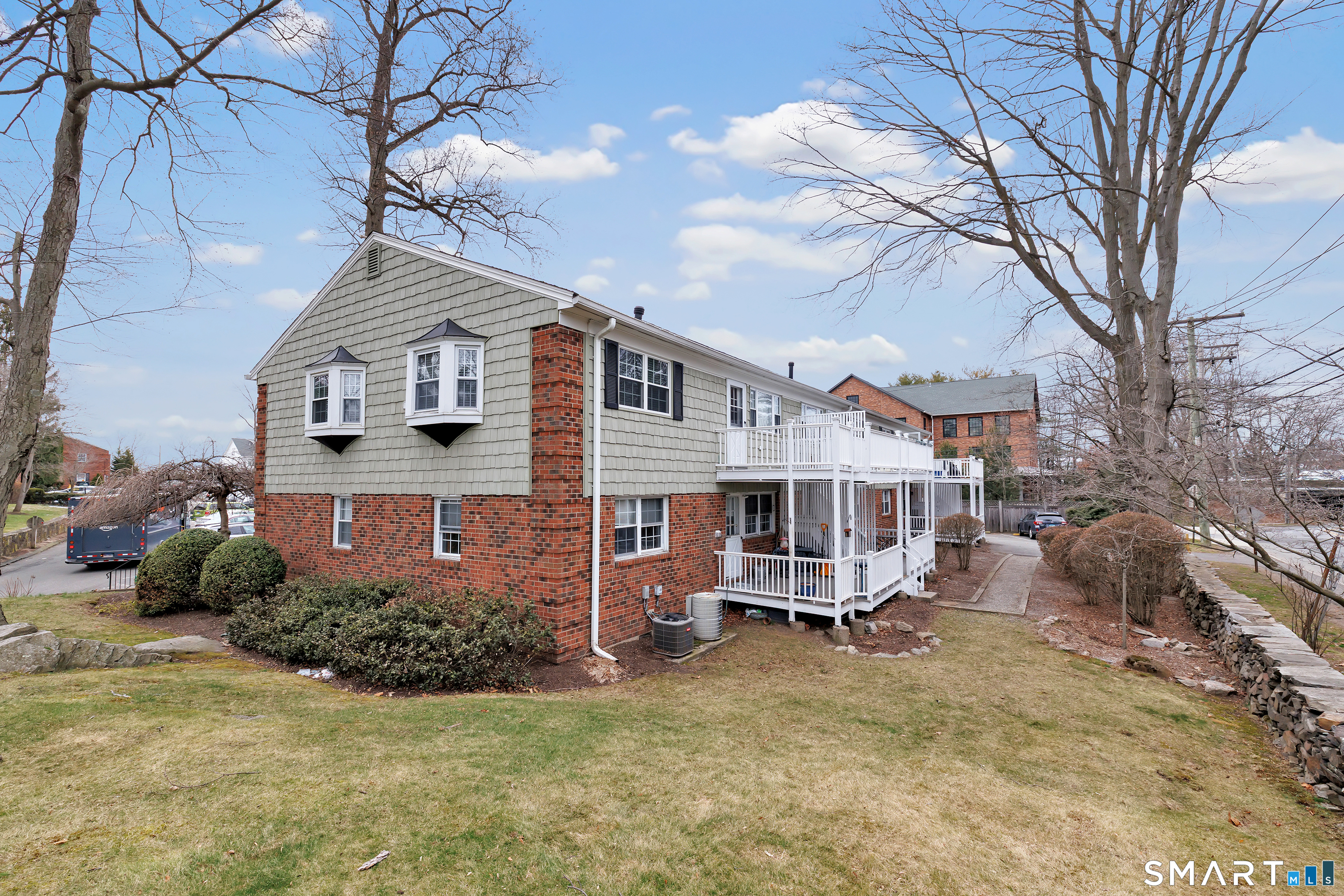 245 Unquowa Road Fairfield CT 06824