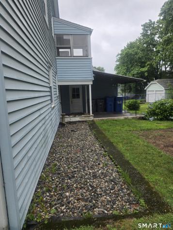 63 Brookfield Street Manchester CT 06040
