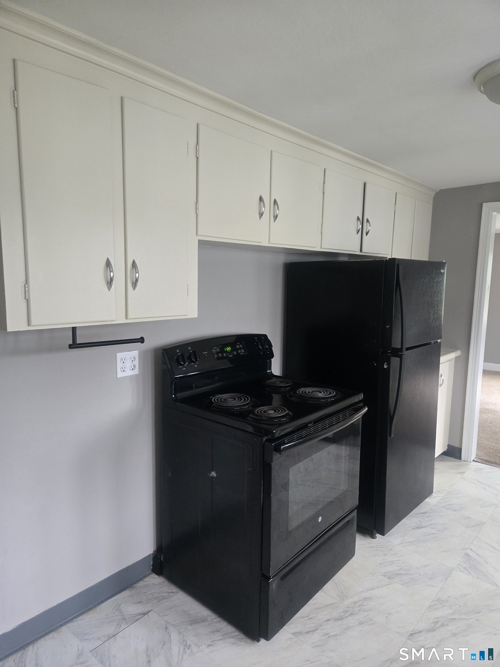 63 Brookfield Street Manchester CT 06040