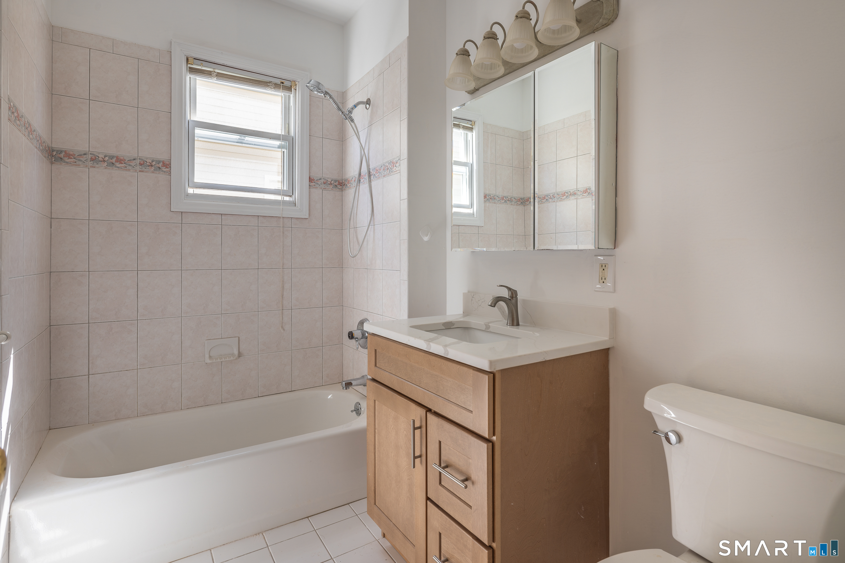 74 Harbor Avenue Bridgeport CT 06605