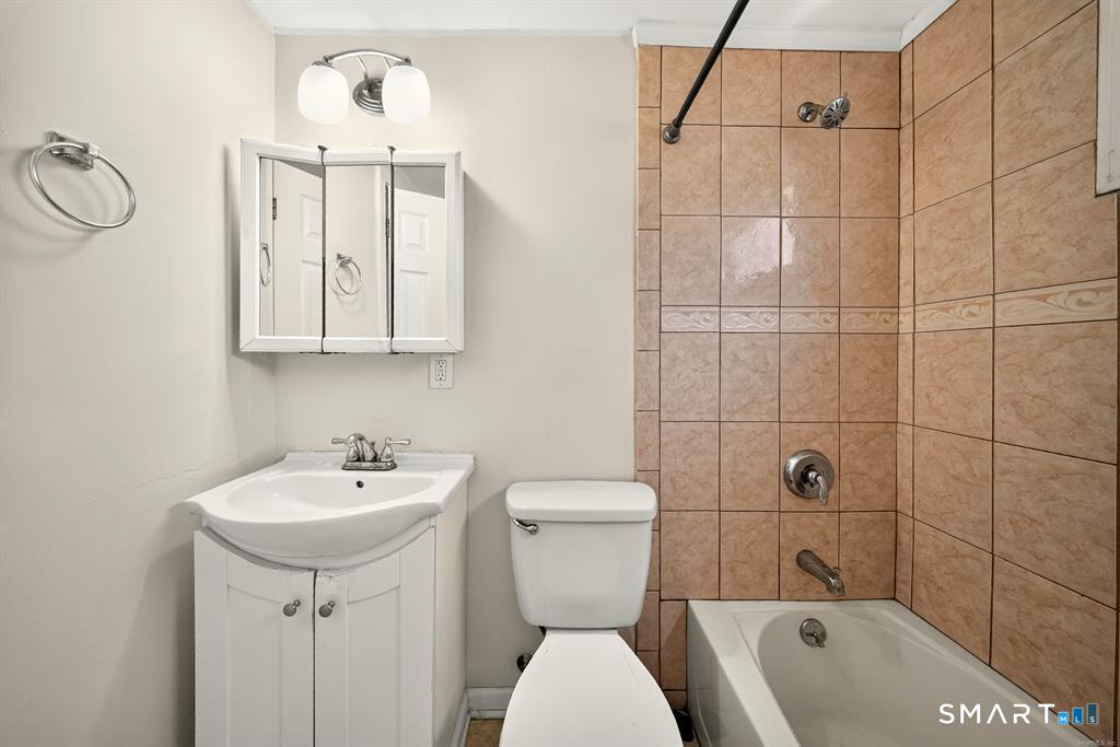 185 Forest Road West Haven CT 06516
