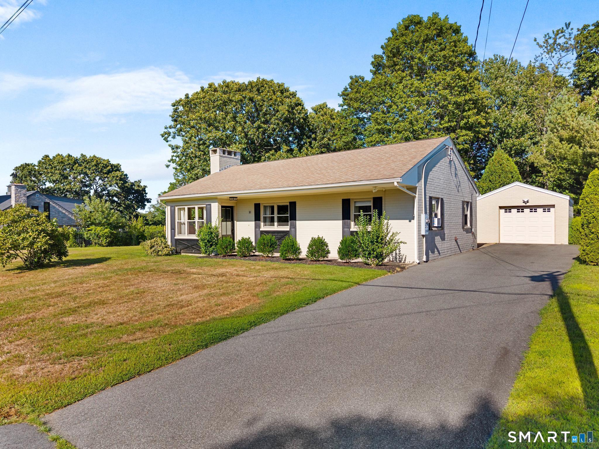 10 West View Road Old Saybrook CT 06475