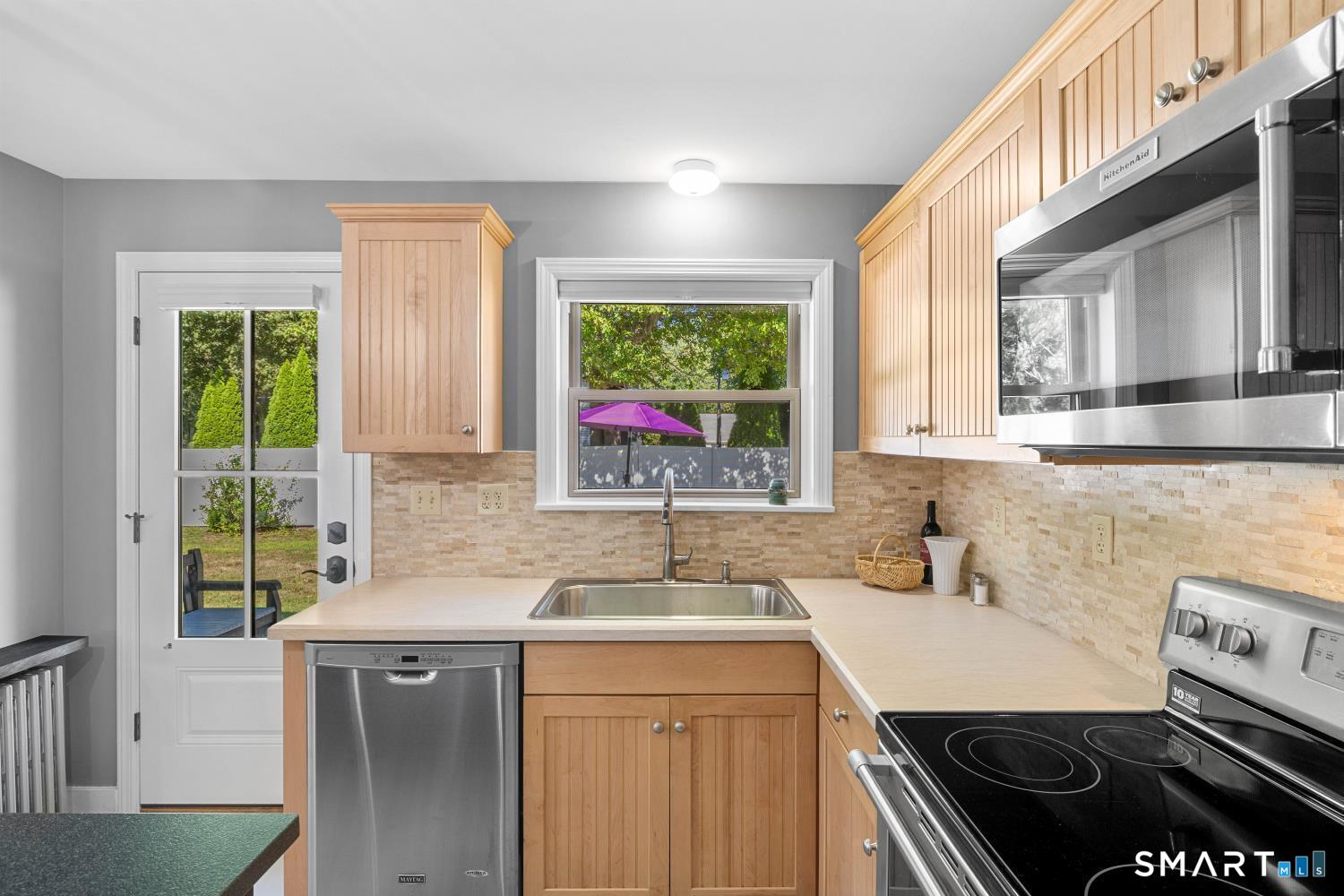 10 West View Road Old Saybrook CT 06475