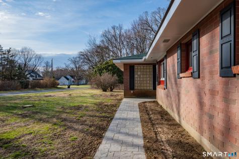 220 Upper Grassy Hill Road Woodbury CT 06798