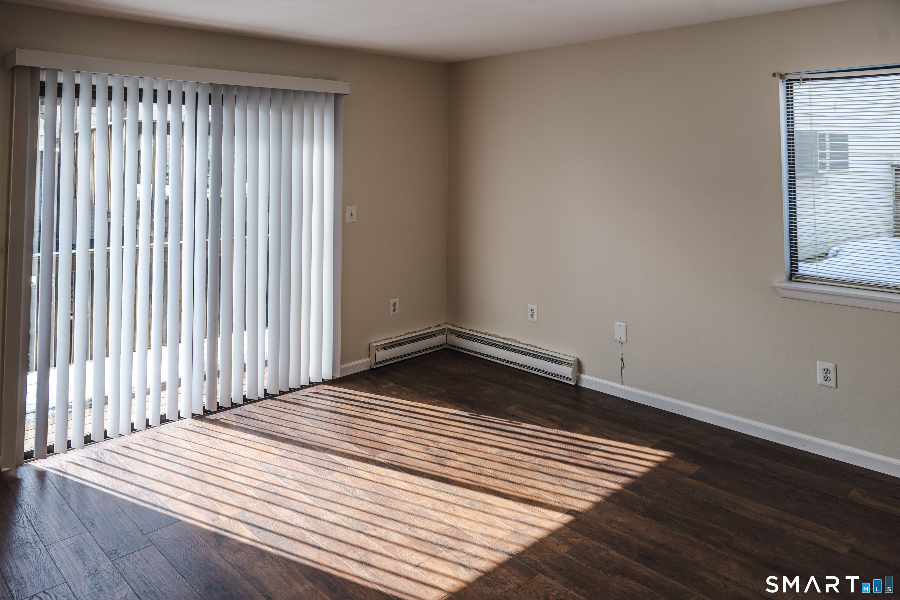 13 Santangelo Terrace Derby CT 06418