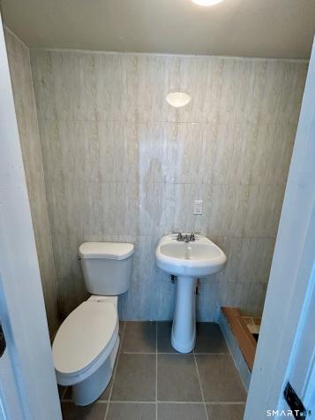 8 Drumlin Road Westport CT 06880