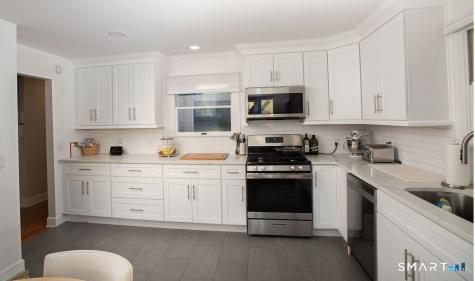 New Canaan CT 06840