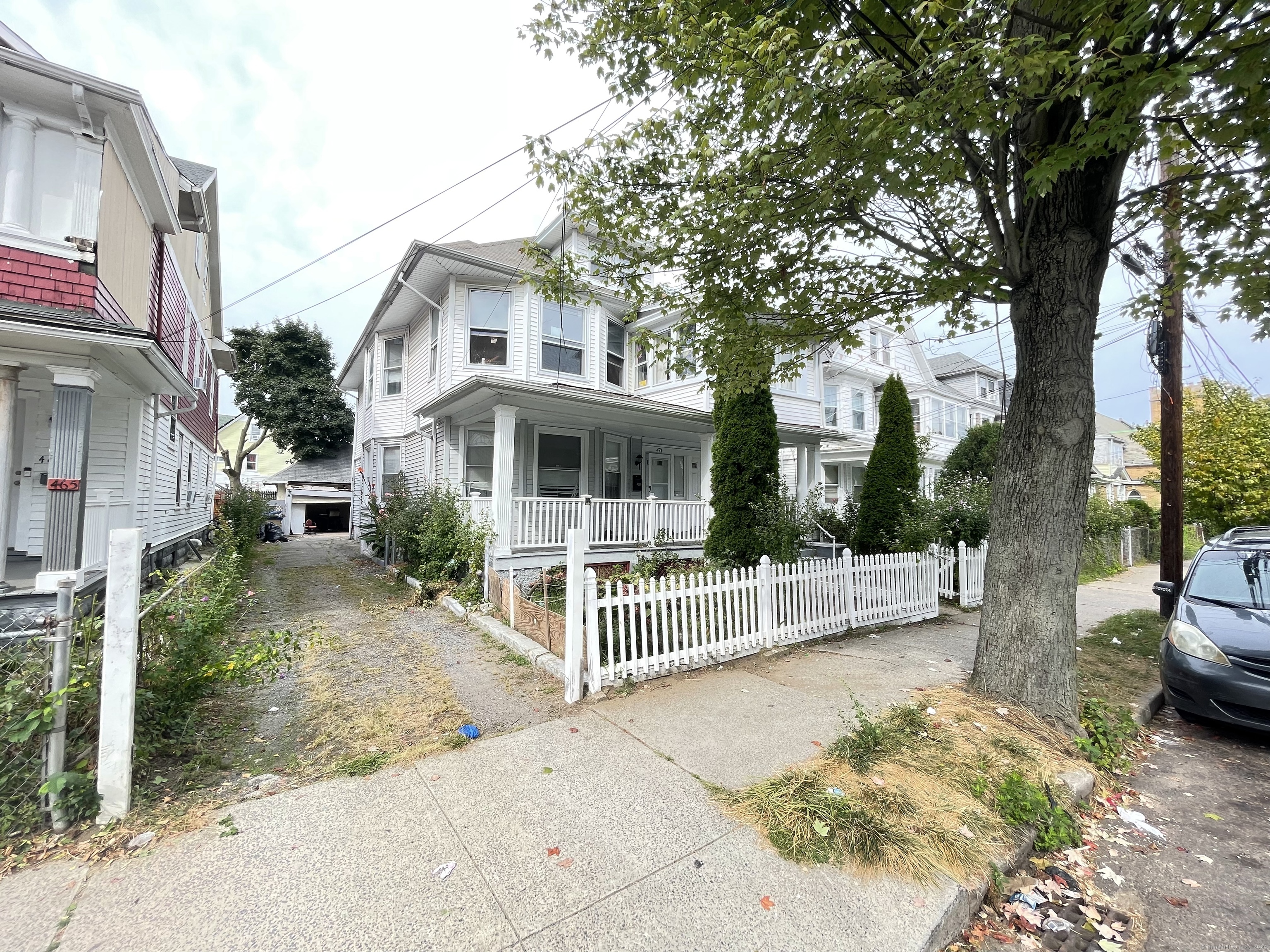 471 Wilmot Avenue Bridgeport CT 06607