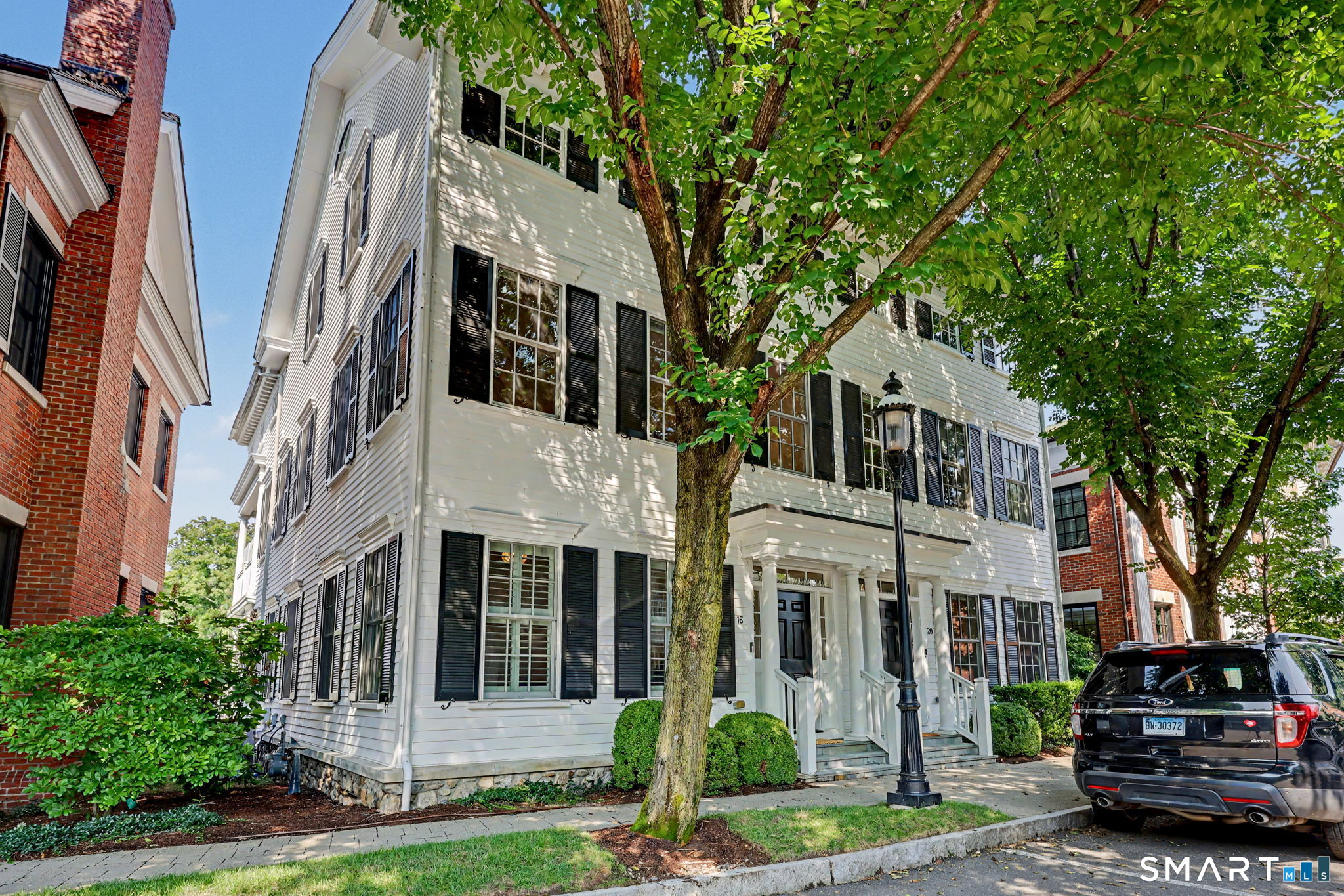 16 Elmwood Drive Fairfield CT 06890