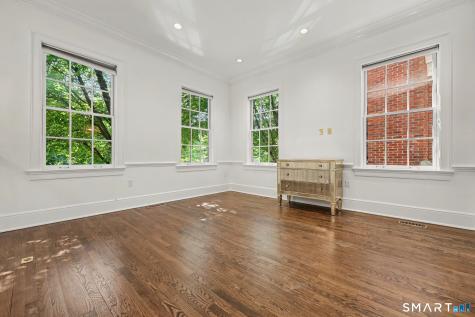 16 Elmwood Drive Fairfield CT 06890