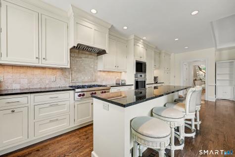 16 Elmwood Drive Fairfield CT 06890