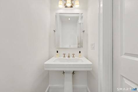 16 Elmwood Drive Fairfield CT 06890