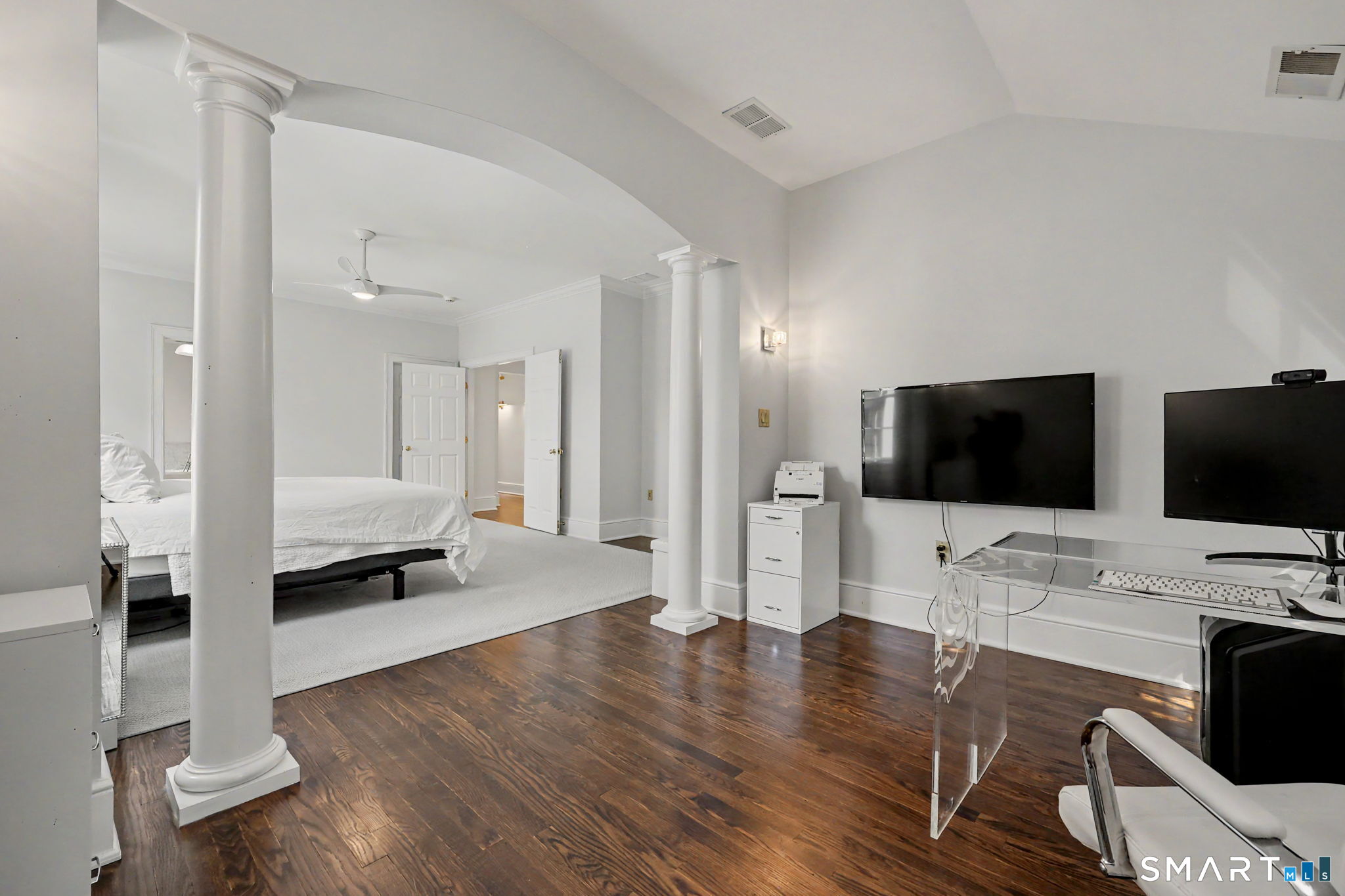16 Elmwood Drive Fairfield CT 06890