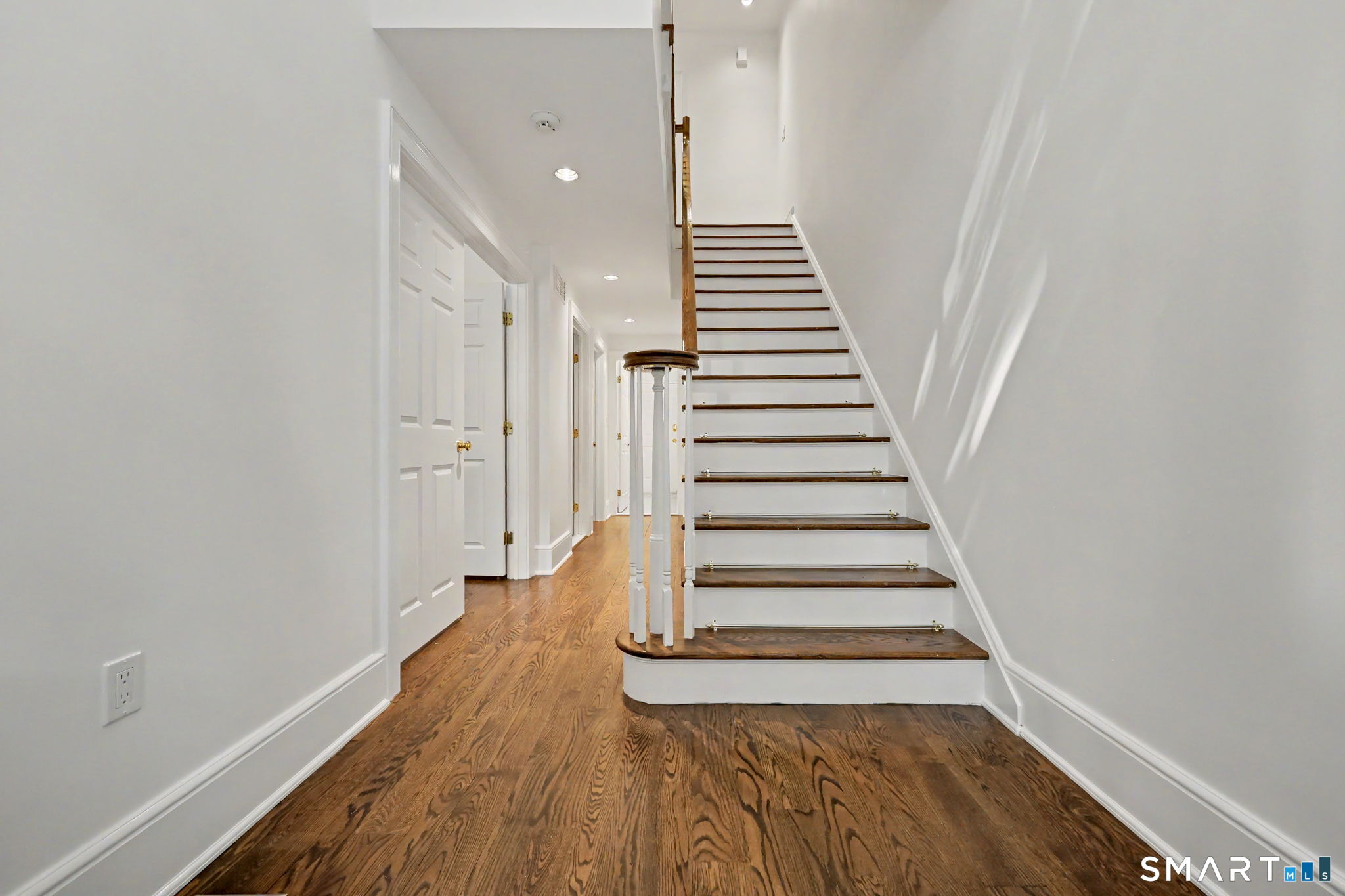 16 Elmwood Drive Fairfield CT 06890