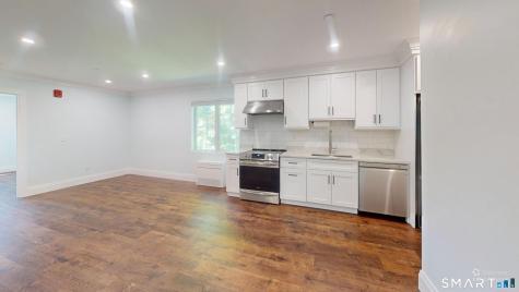 159 Boston Post Road East Lyme CT 06333