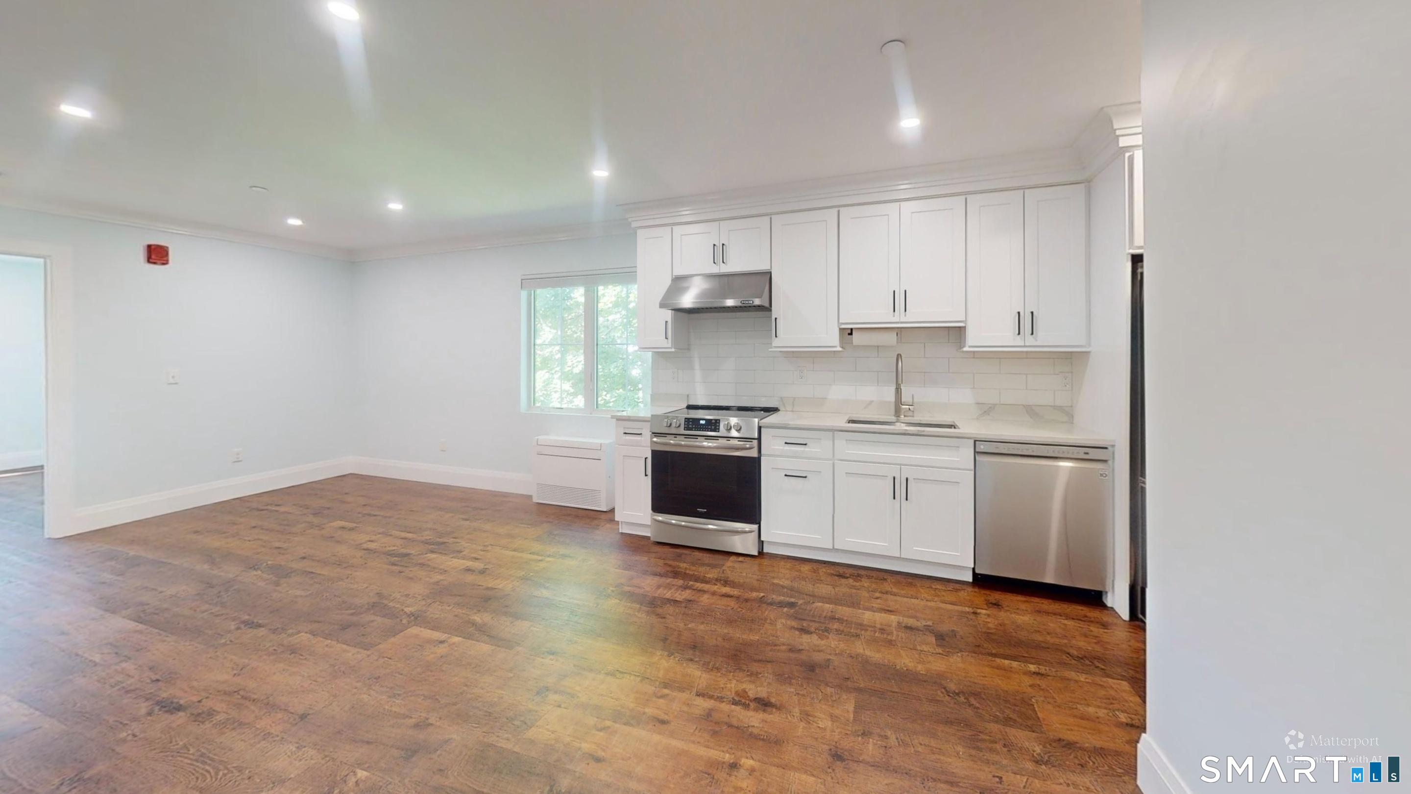 159 Boston Post Road East Lyme CT 06333