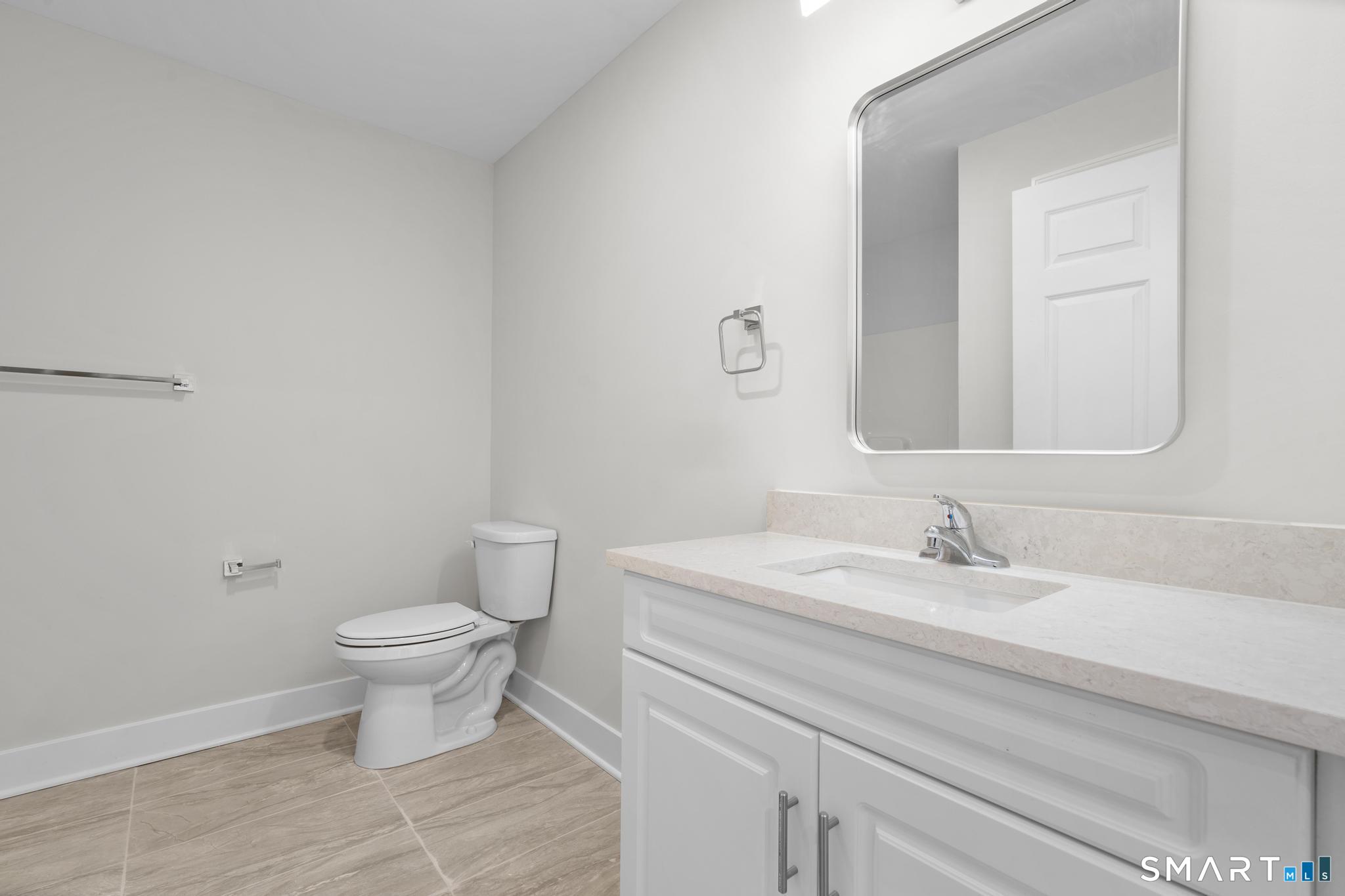 120 Broad Street New London CT 06320