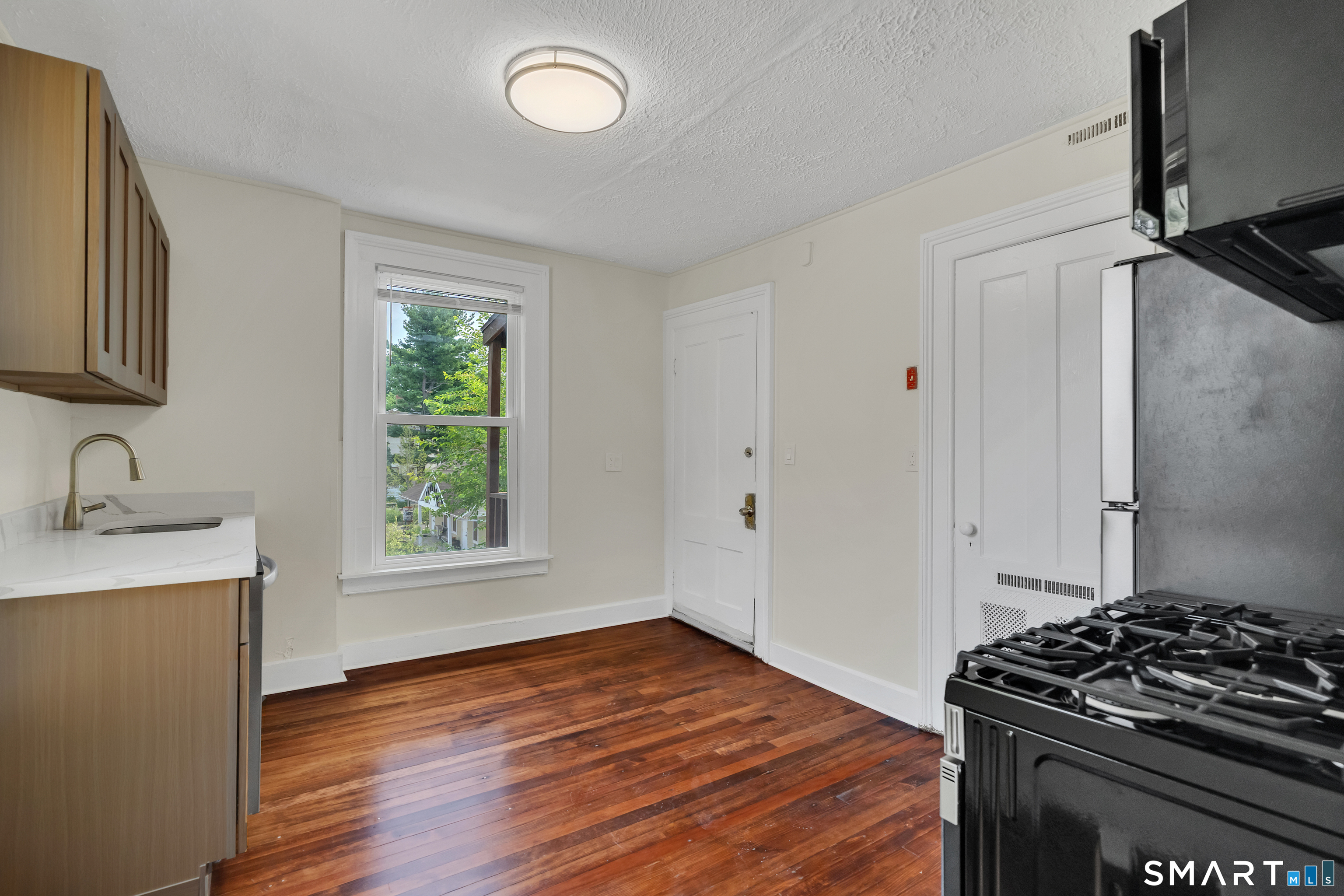 7 University Place New Haven CT 06511