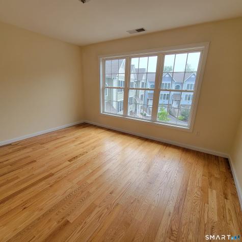 19 Oak Meadows Drive Brookfield CT 06804
