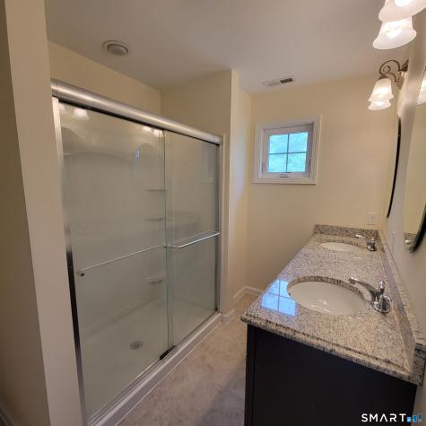 19 Oak Meadows Drive Brookfield CT 06804